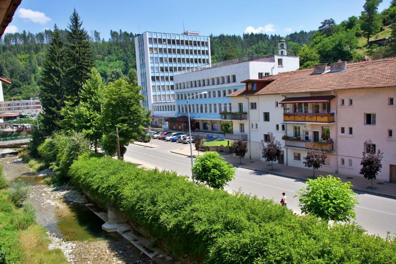 Hotel Nays Madan Exterior foto